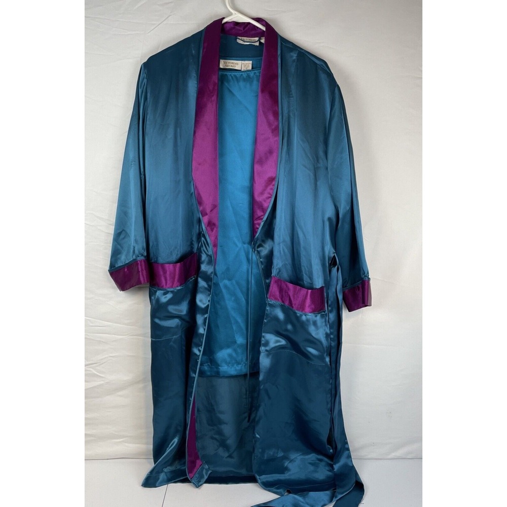 Victoria's Secret Gold Label Sleepwear Robe Size Small Shirt Size‎ Medium